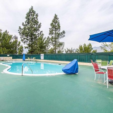 San Bernandino Inn & Suites 샌 베르나디노 외부 사진