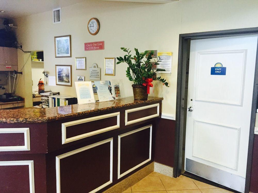 San Bernandino Inn & Suites 샌 베르나디노 외부 사진