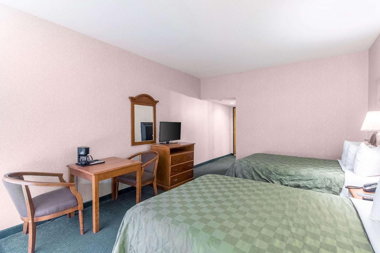 San Bernandino Inn & Suites 샌 베르나디노 외부 사진