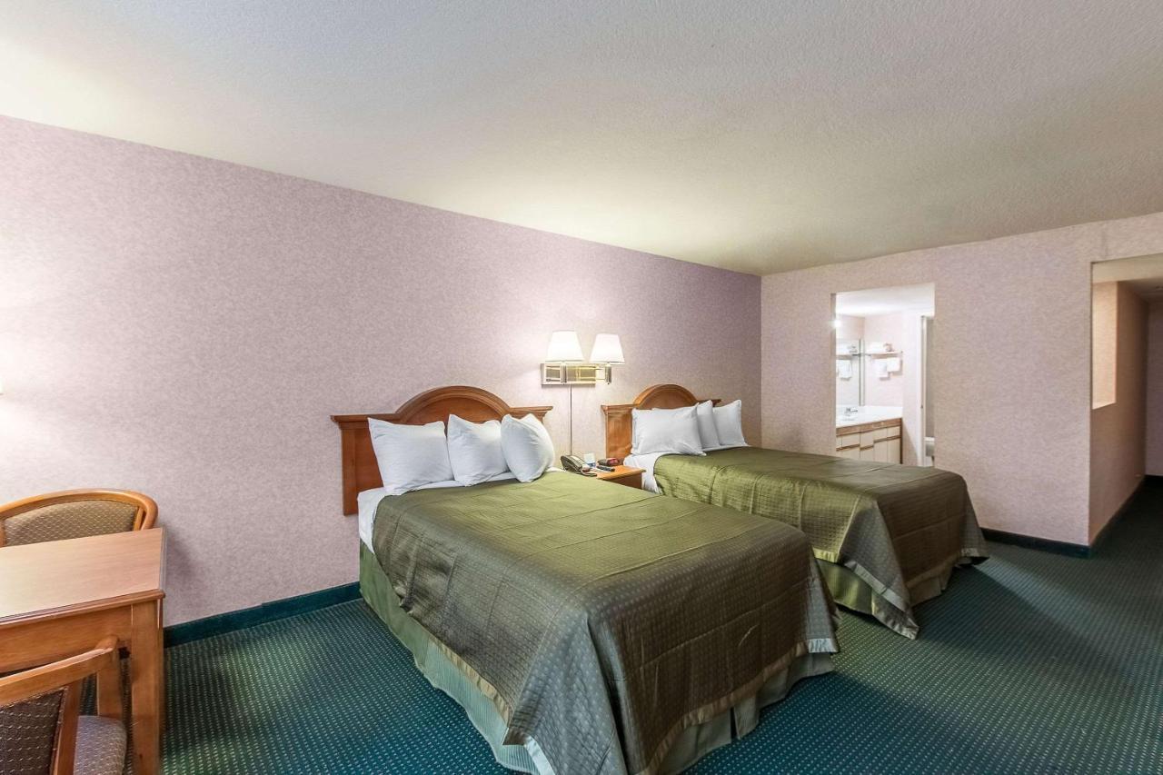 San Bernandino Inn & Suites 샌 베르나디노 외부 사진